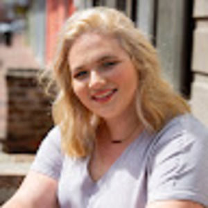 Meet your Posher, Abby